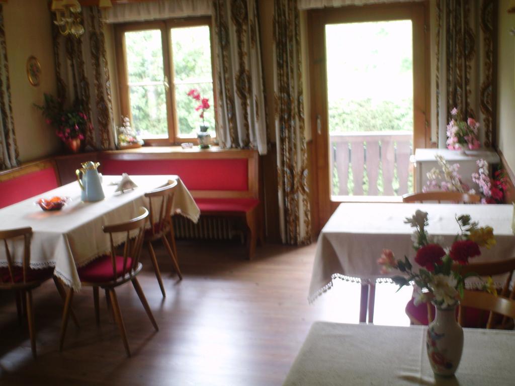 Haus Ellmaustein Bed & Breakfast Fuschl am See Exterior photo