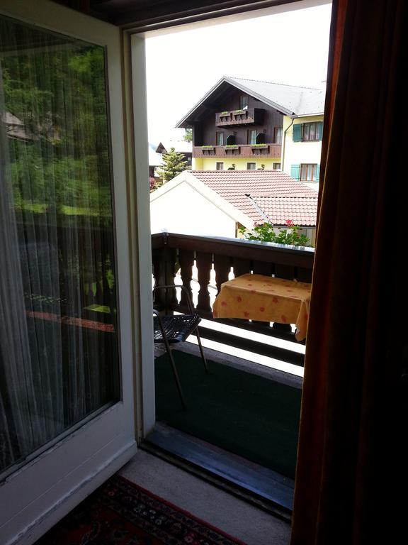 Haus Ellmaustein Bed & Breakfast Fuschl am See Room photo